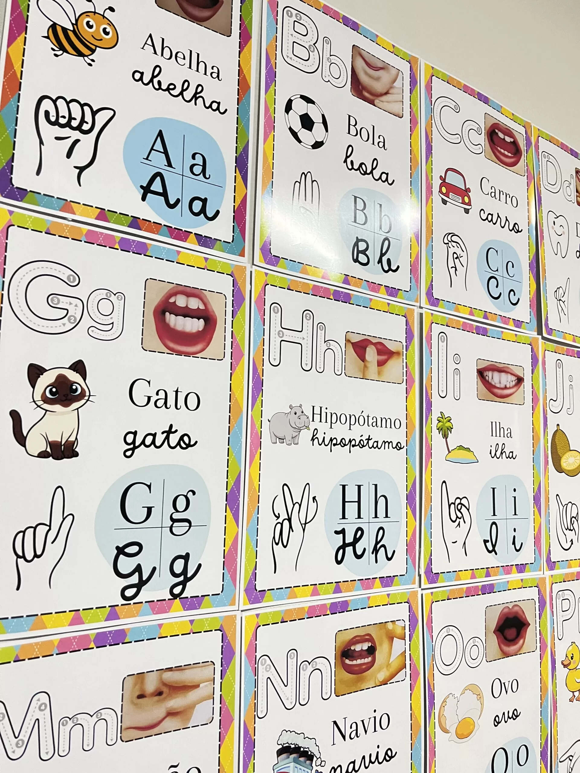 Alfabeto Fônico Ilustrado