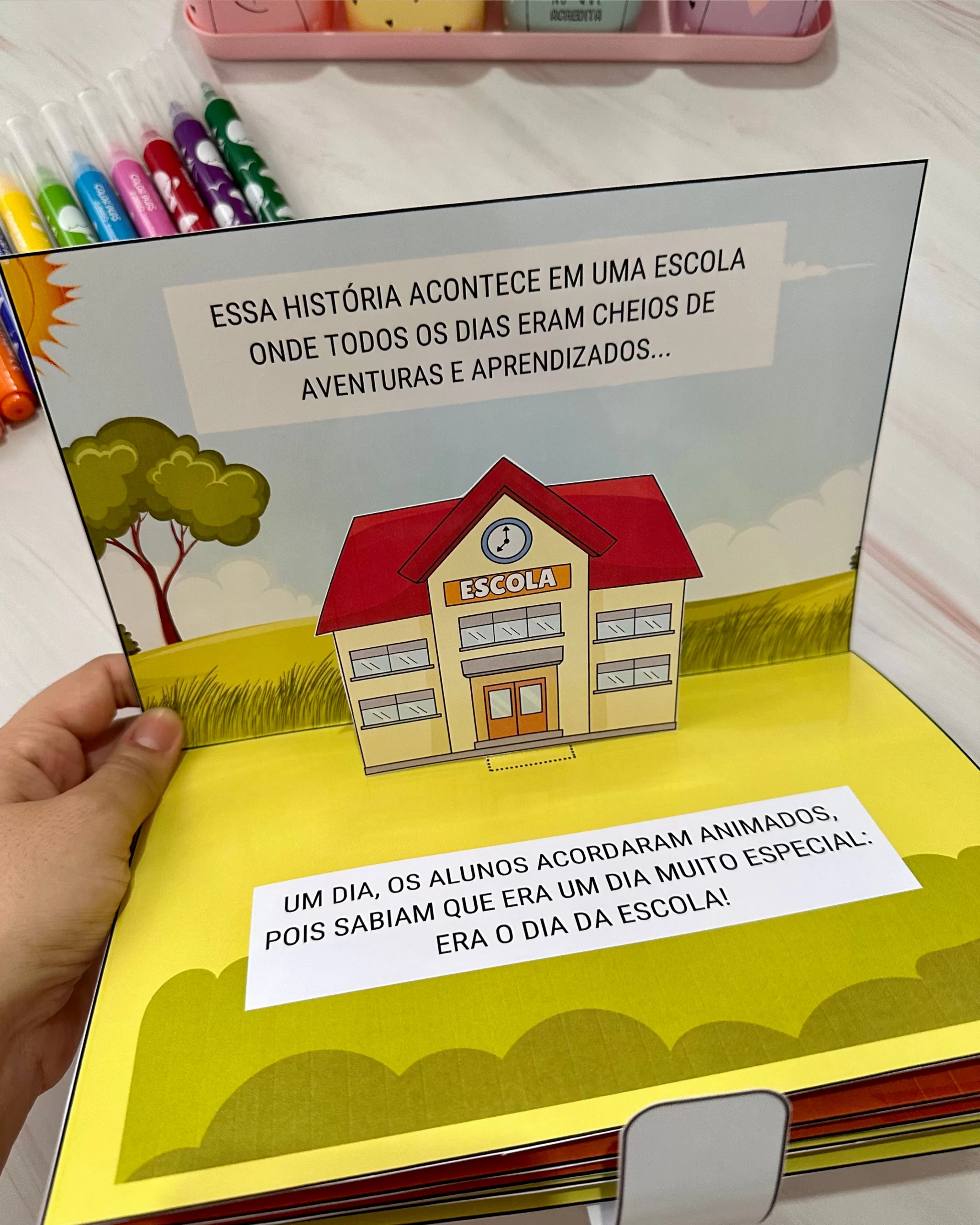 Livro 3D - Dia da Escola - Imagem 3