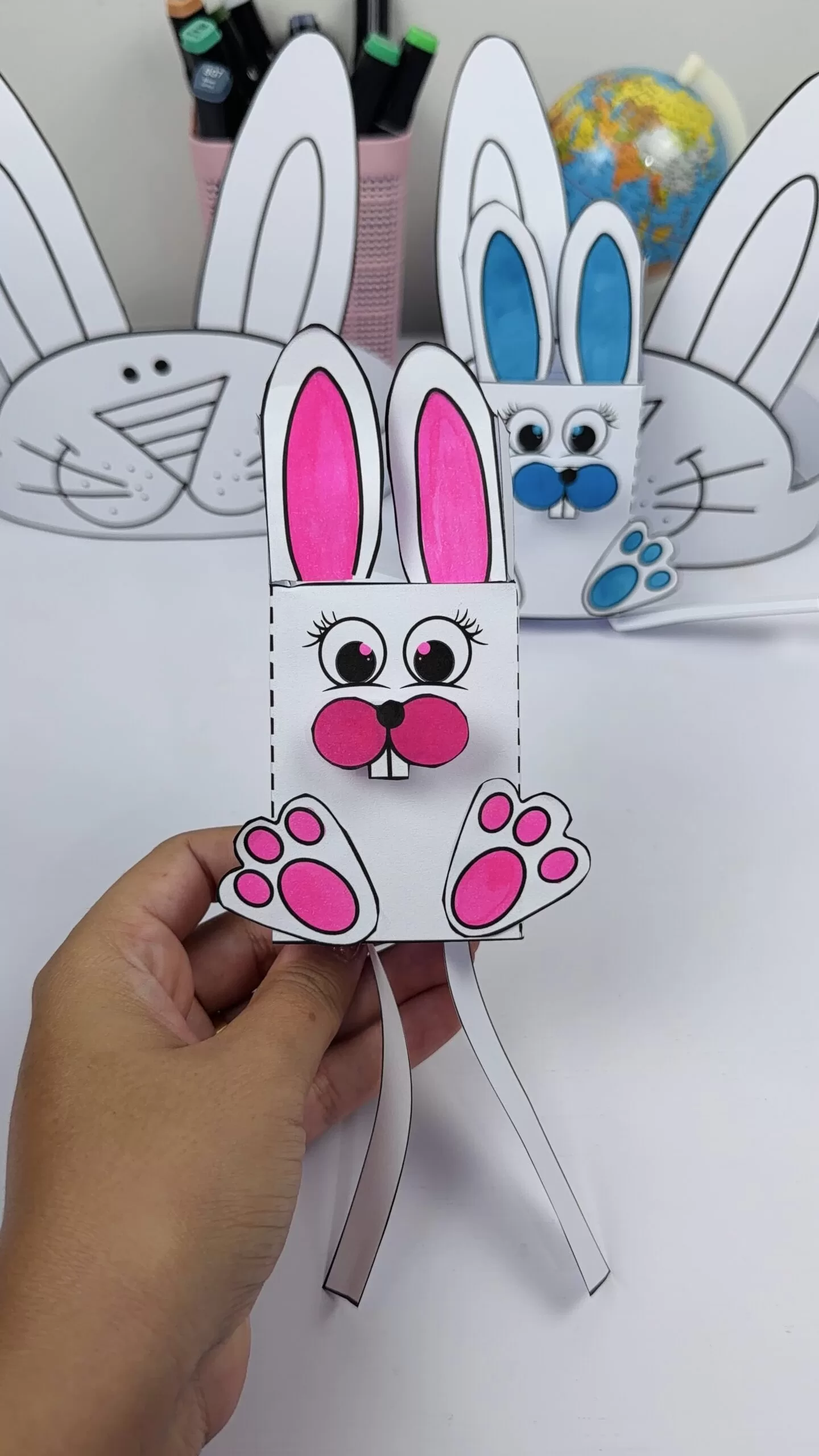 Coelhinho interativo + Coroa para Colorir