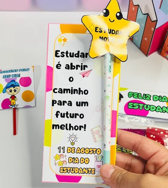 Lembrancinha Dia do Estudante